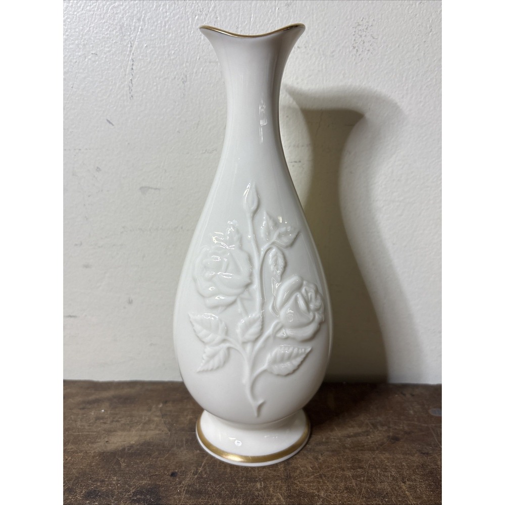 VTG Lenox Sharon Collection bud vase with embossed roses and gold trim.